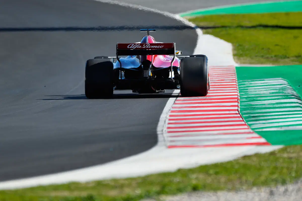 Formula 1 2018, test Barcellona, Day 5: Vettel al top (12)