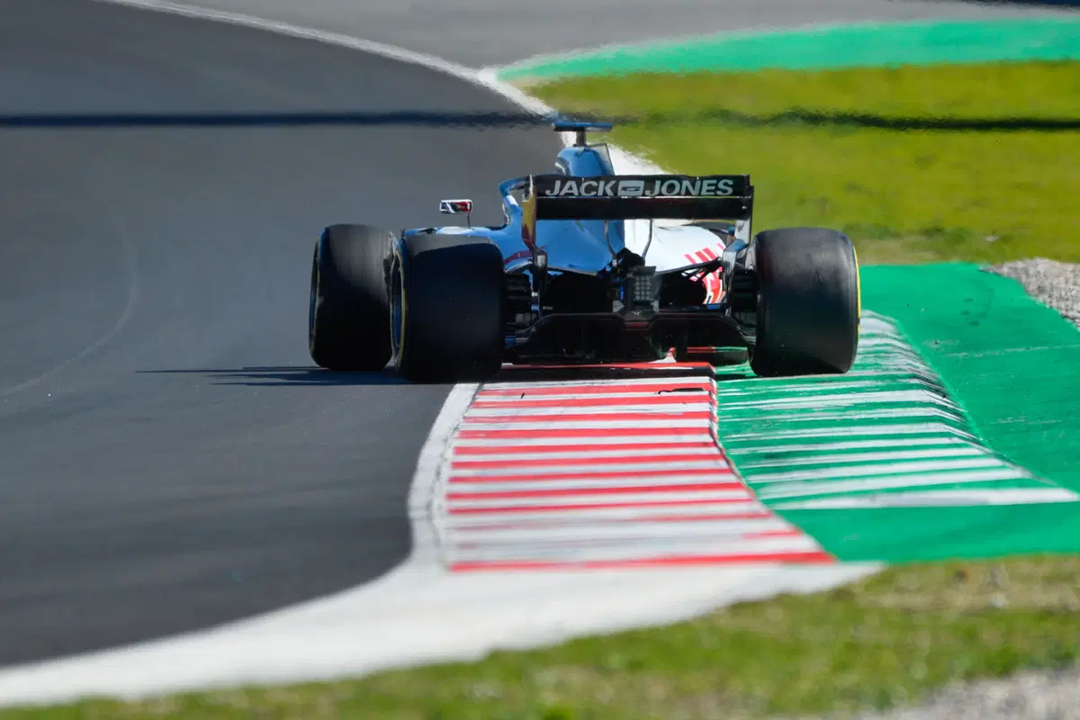 Formula 1 2018, test Barcellona, Day 5: Vettel al top (14)