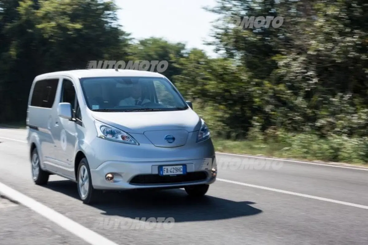 Nissan e-NV200 Evalia (2)