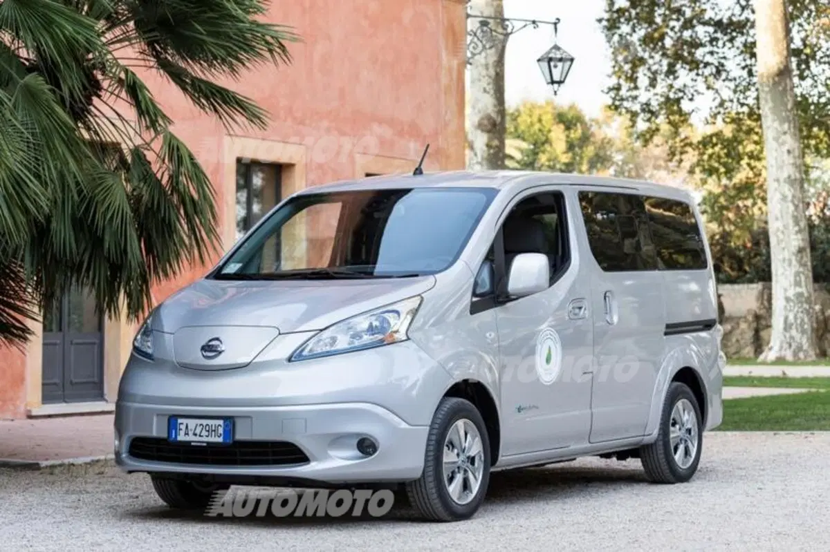 Nissan e-NV200 Evalia (5)