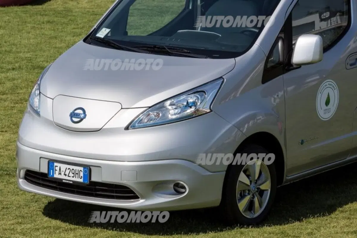 Nissan e-NV200 Evalia (24)