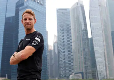 Honda si gioca la faccia, Button lascia la F1. Alonso in Red Bull?