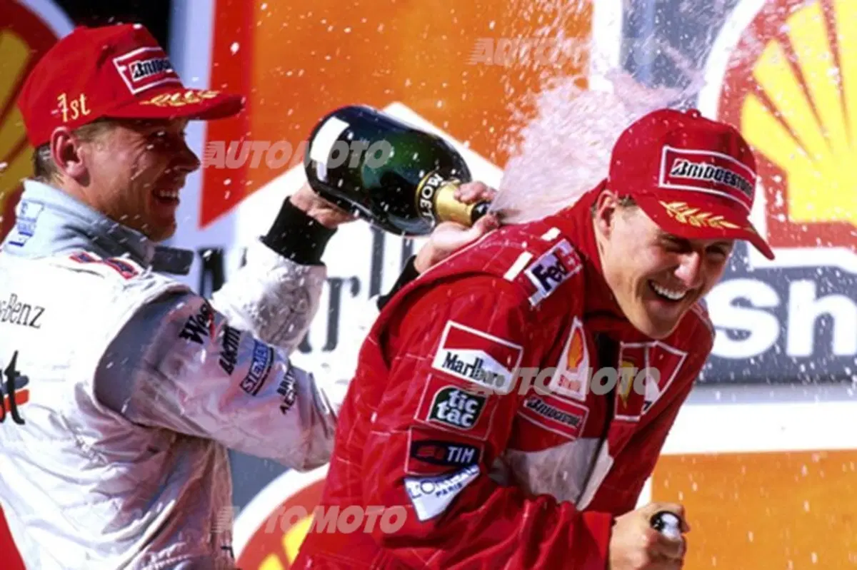 Mika Hakkinen, la storia: il pilota dalle due vite che riuscì a battere Schumi (6)