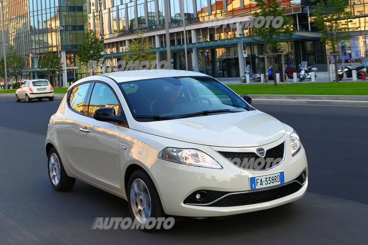 Lancia Ypsilon restyling (4)