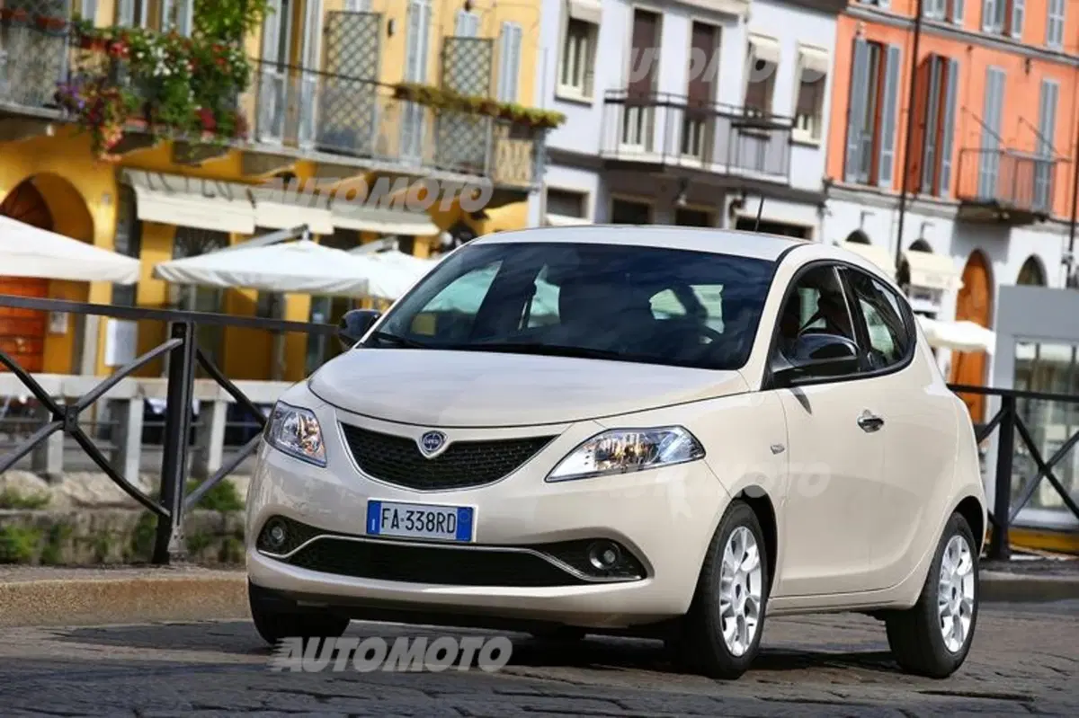 Lancia Ypsilon restyling (7)