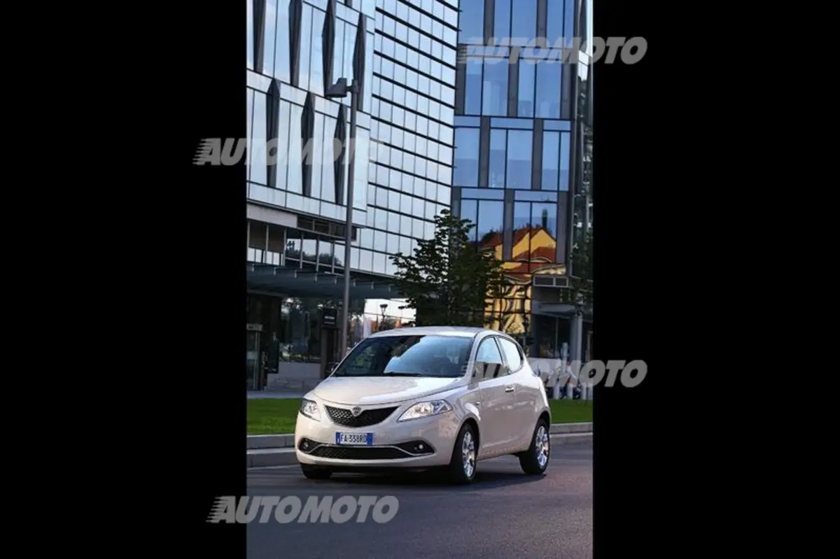 Lancia Ypsilon restyling (17)