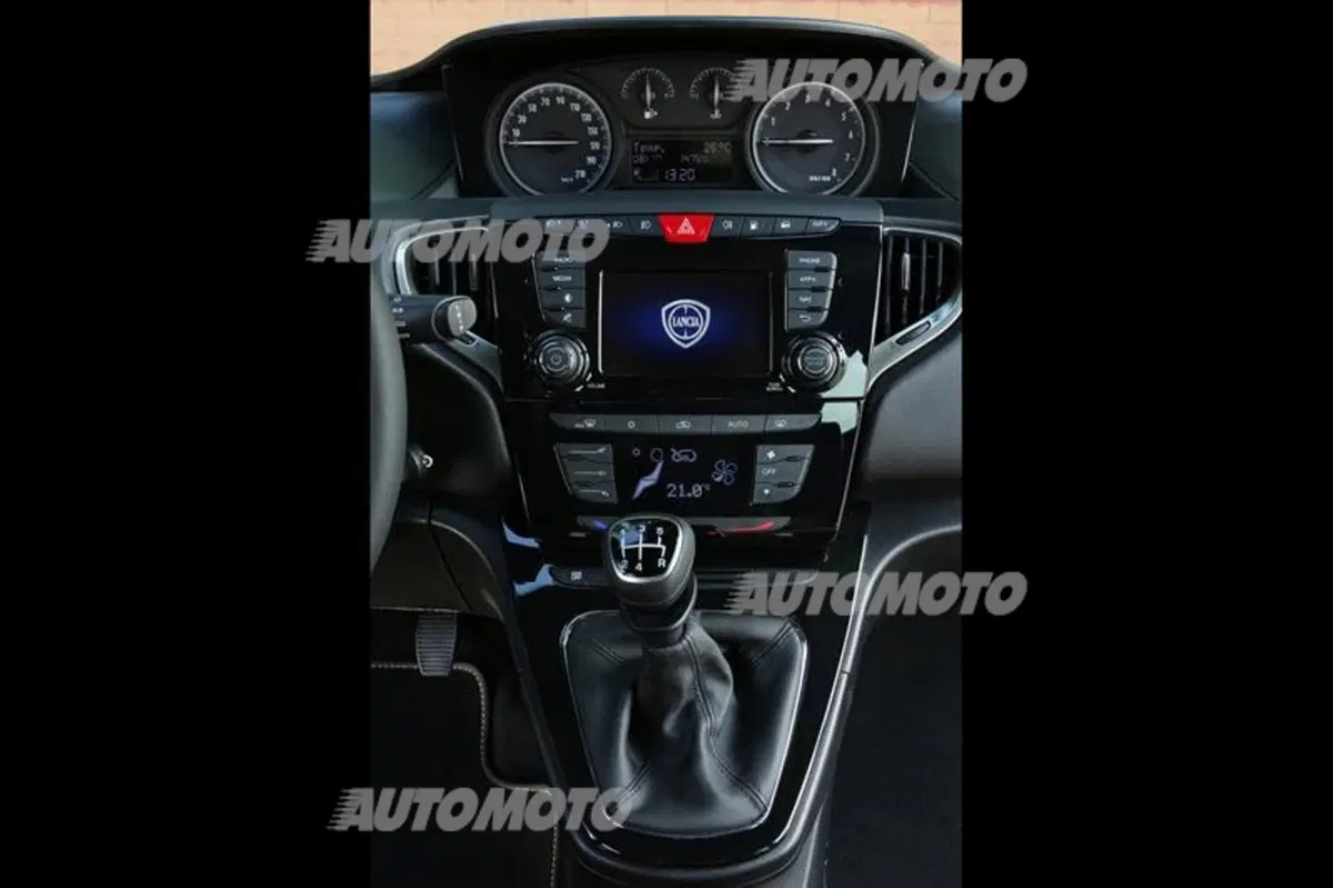 Lancia Ypsilon restyling (19)