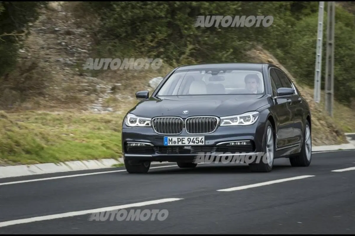 Nuova BMW Serie 7 (8)