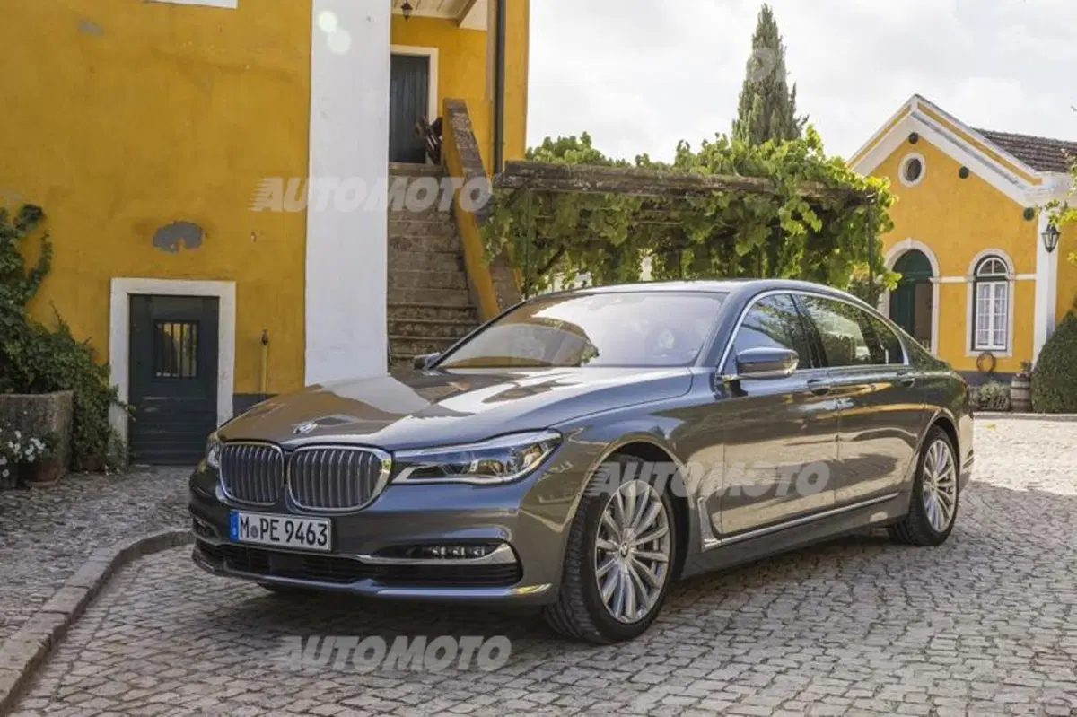 Nuova BMW Serie 7 (19)