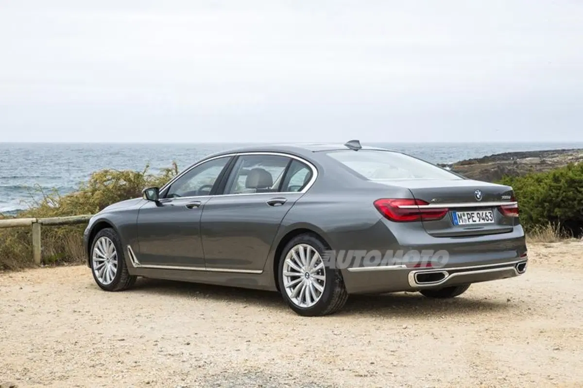 Nuova BMW Serie 7 (26)