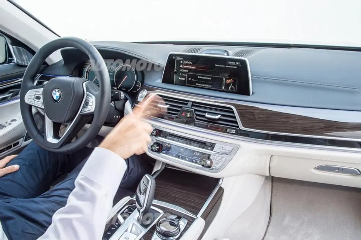 Nuova BMW Serie 7 (38)