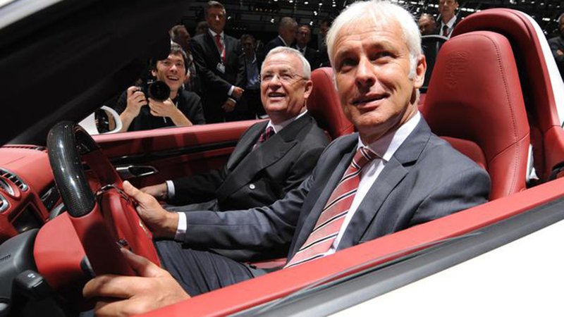 Volkswagen, cambia tutto: M&uuml;ller (ex Porsche) nuovo AD, De Meo alla Seat