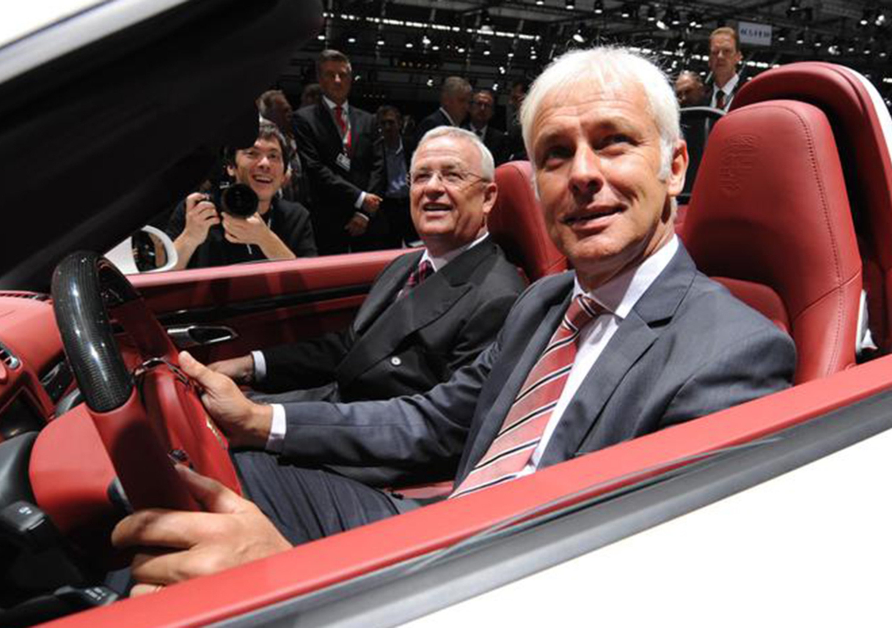 Volkswagen, cambia tutto: M&uuml;ller (ex Porsche) nuovo AD, De Meo alla Seat