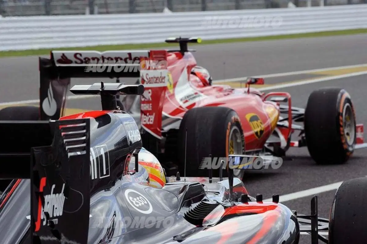 F1, Gp Giappone 2015: pole per Rosberg. Vettel quarto (9)