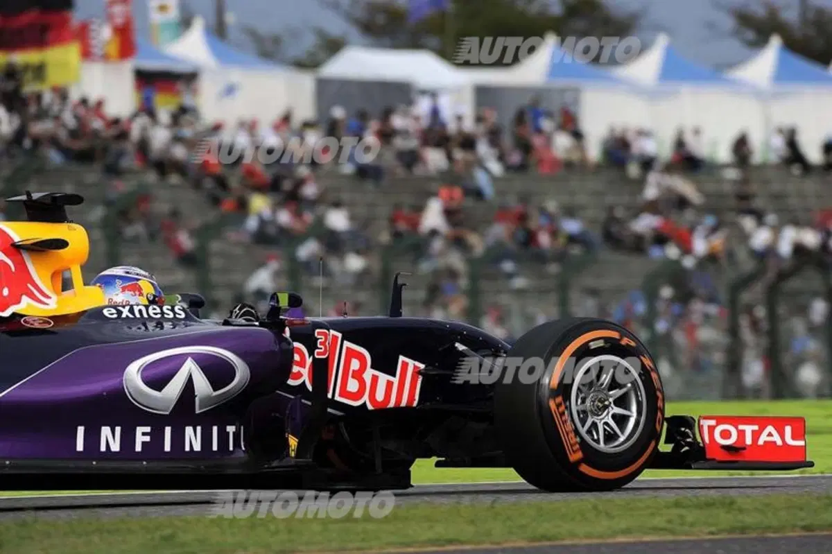 F1, Gp Giappone 2015: pole per Rosberg. Vettel quarto (24)
