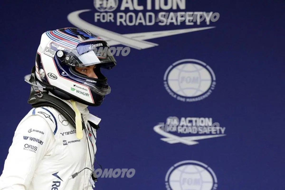 F1, Gp Giappone 2015: pole per Rosberg. Vettel quarto (35)