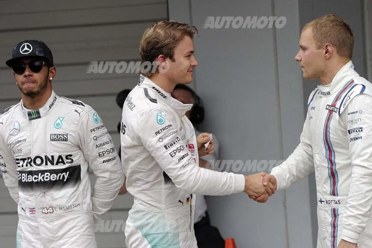 F1, Gp Giappone 2015: pole per Rosberg. Vettel quarto (37)