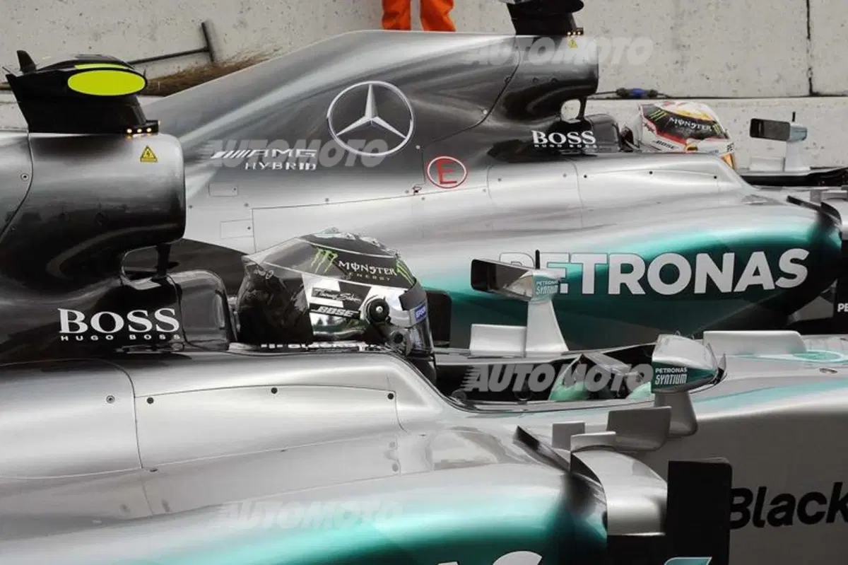 F1, Gp Giappone 2015: pole per Rosberg. Vettel quarto (44)