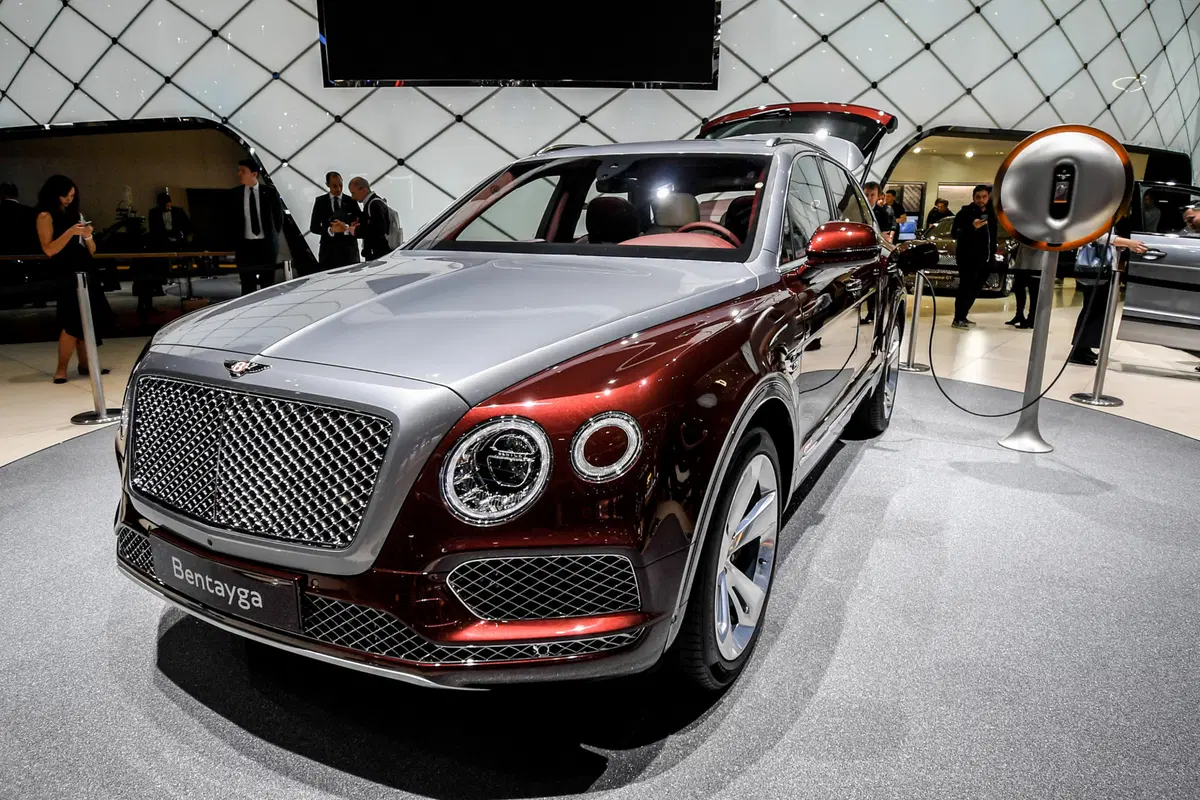 Bentley al Salone di Ginevra 2018 [Video]