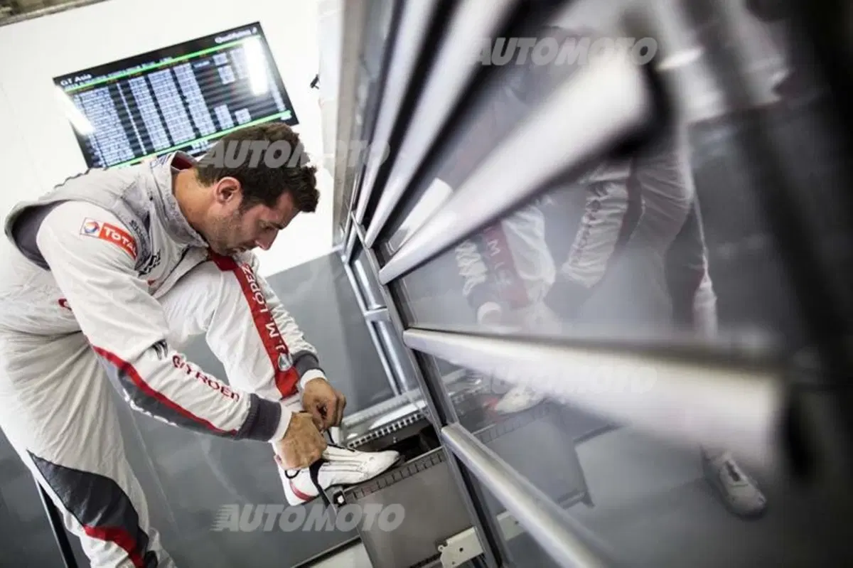 WTCC 2015, qualifiche Cina: pole per López (5)