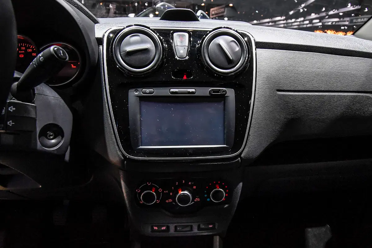 Dacia al Salone di Ginevra 2018 (8)