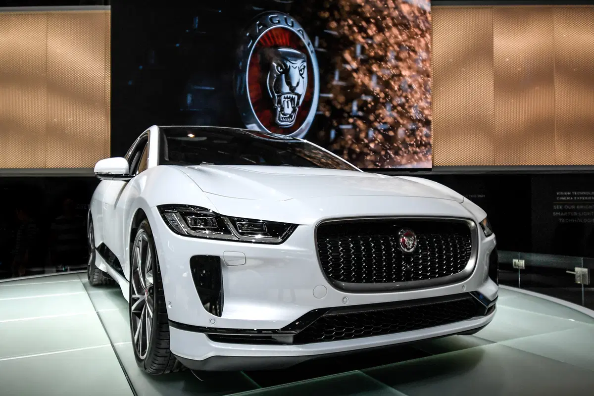 Jaguar al Salone di Ginevra 2018 (3)