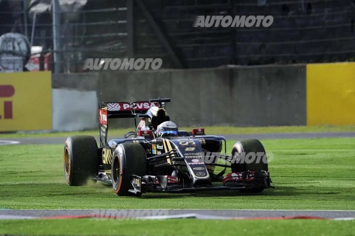 F1, Gp Giappone 2015, Hamilton: «Che emozione eguagliare Ayrton a Suzuka» (33)