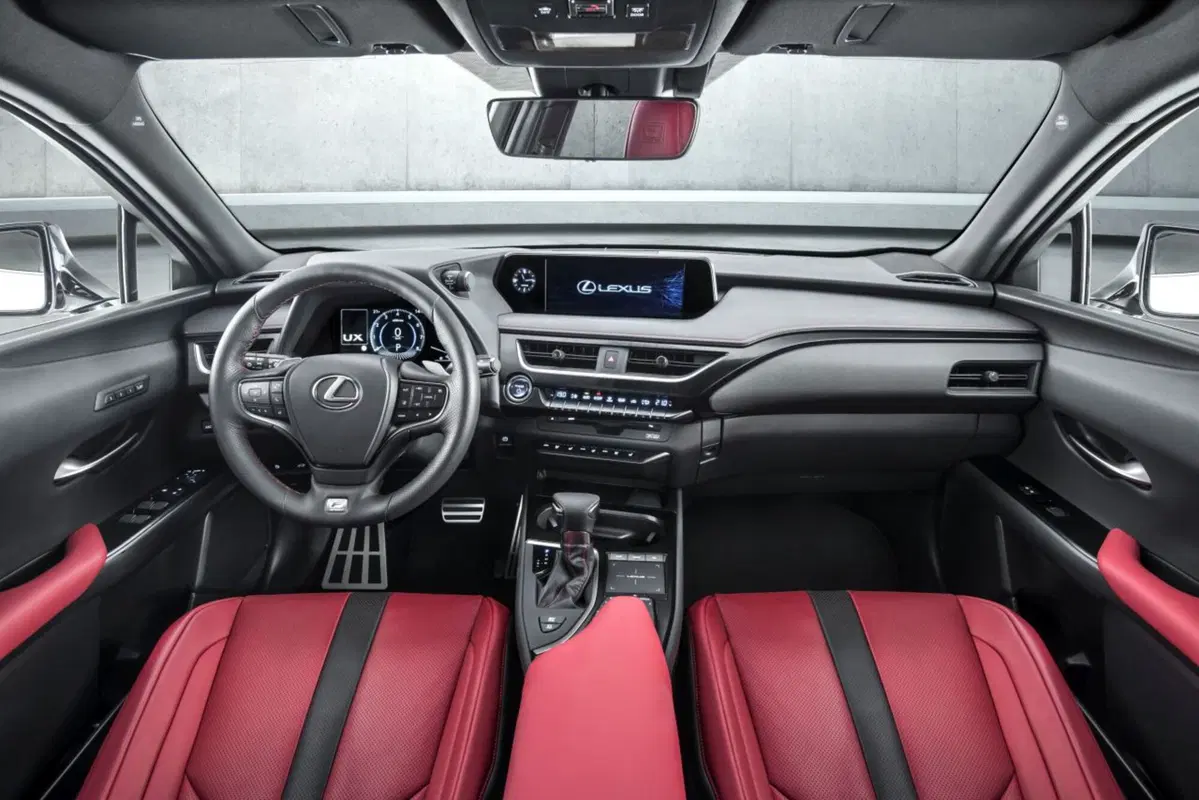Lexus UX al Salone di Ginevra 2018 (6)
