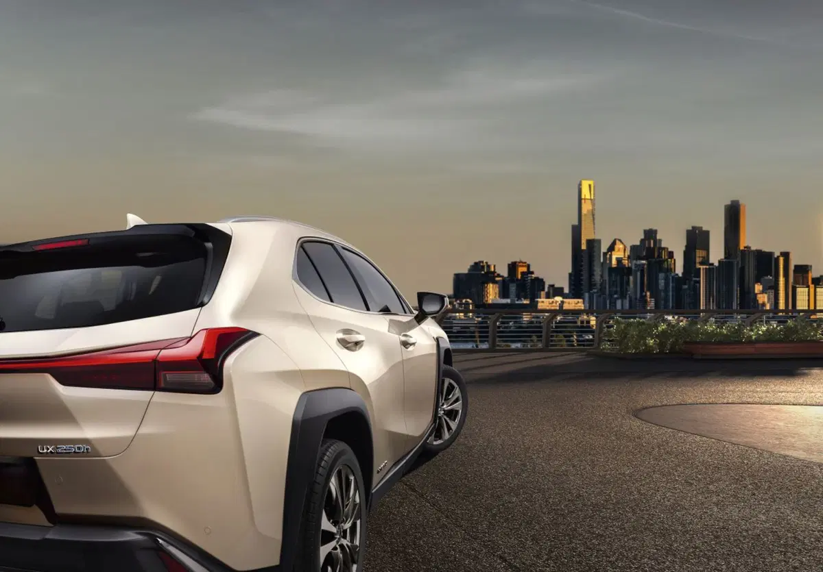 Lexus UX al Salone di Ginevra 2018 (11)