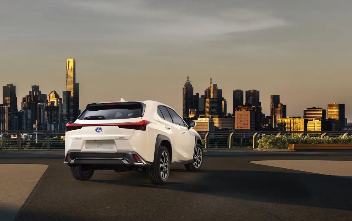 Lexus UX al Salone di Ginevra 2018 (12)