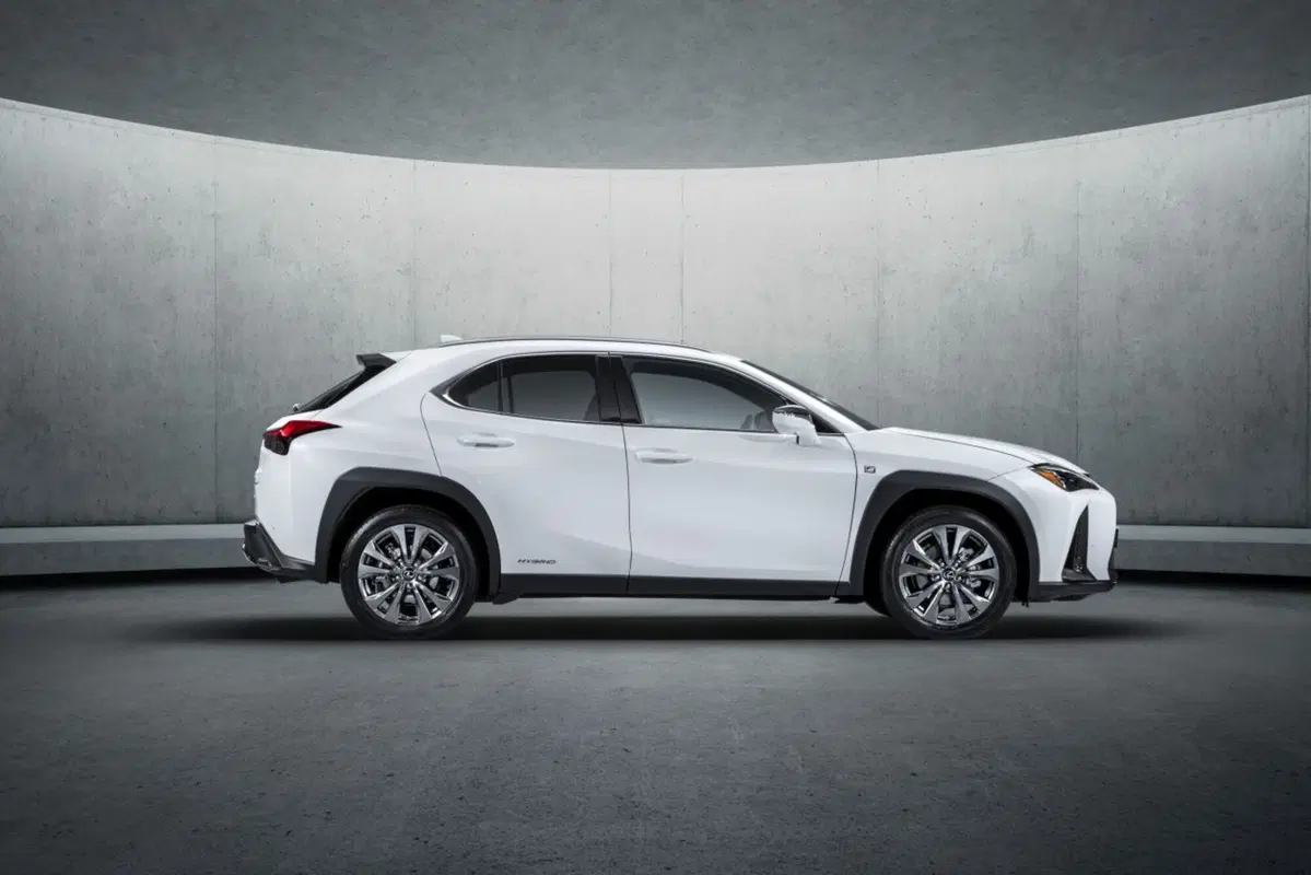Lexus UX al Salone di Ginevra 2018 (16)