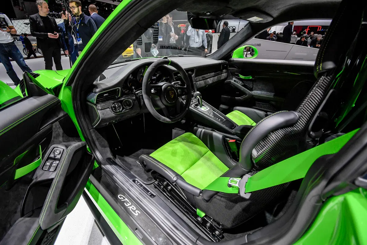 Porsche al Salone di Ginevra 2018  (19)