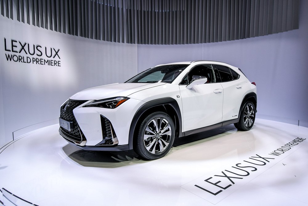 La Lexus UX al Salone di Ginevra 2018
