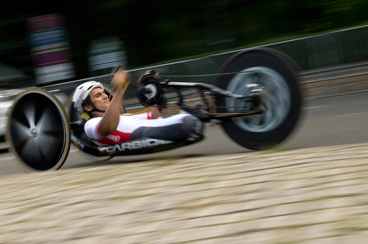 Zanardi eroico alla Maratona di Berlino (3)