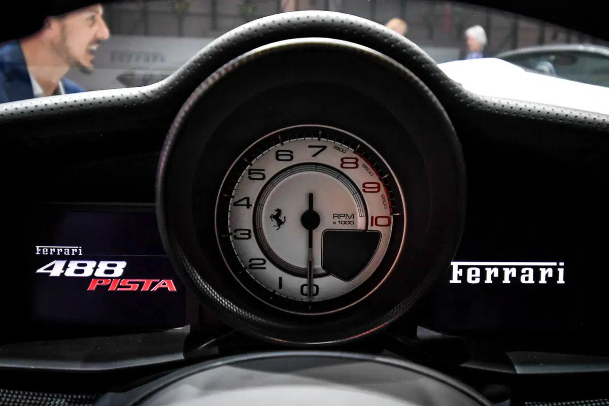Ferrari al Salone di Ginevra 2018 [video] (16)