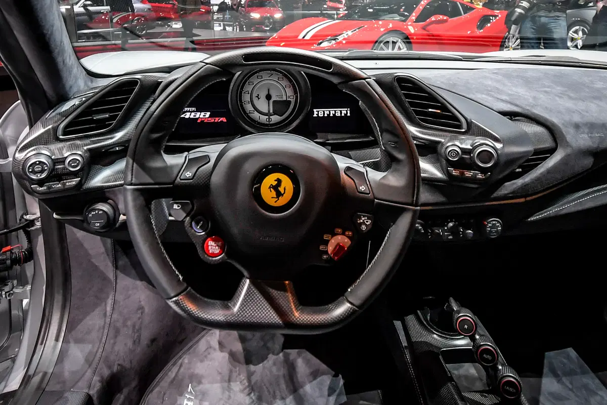 Ferrari al Salone di Ginevra 2018 [video] (18)