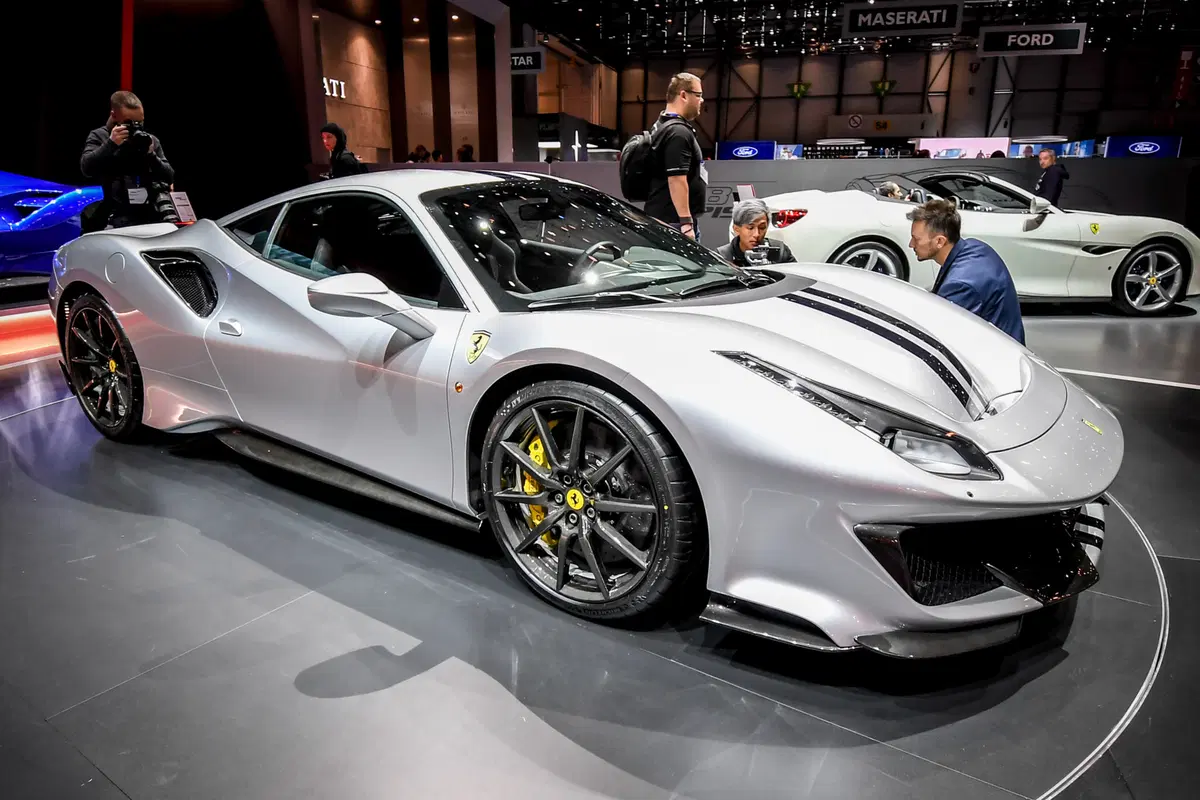 Ferrari al Salone di Ginevra 2018 [video] (23)