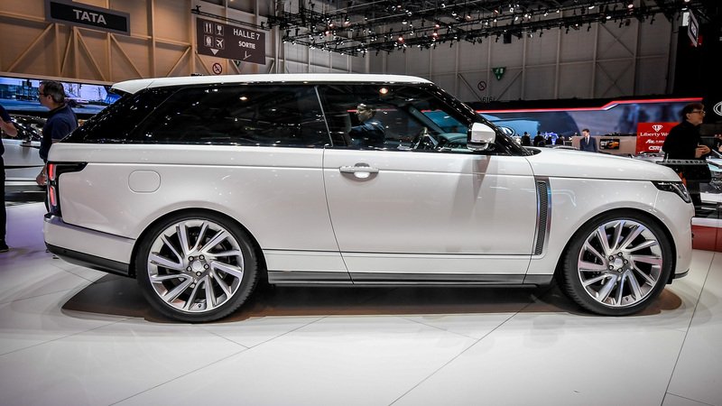 Range Rover SV Coup&eacute; al Salone di Ginevra 2018 [Video]