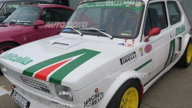 Modena Motor Gallery, le auto pi&ugrave; belle della mostra mercato