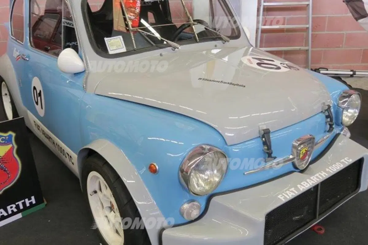 Modena Motor Gallery, le auto più belle della mostra mercato (25)