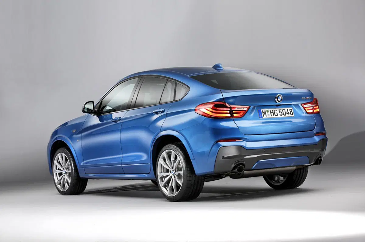 BMW X4 M40i: il SUV bavarese viene estremizzato (14)