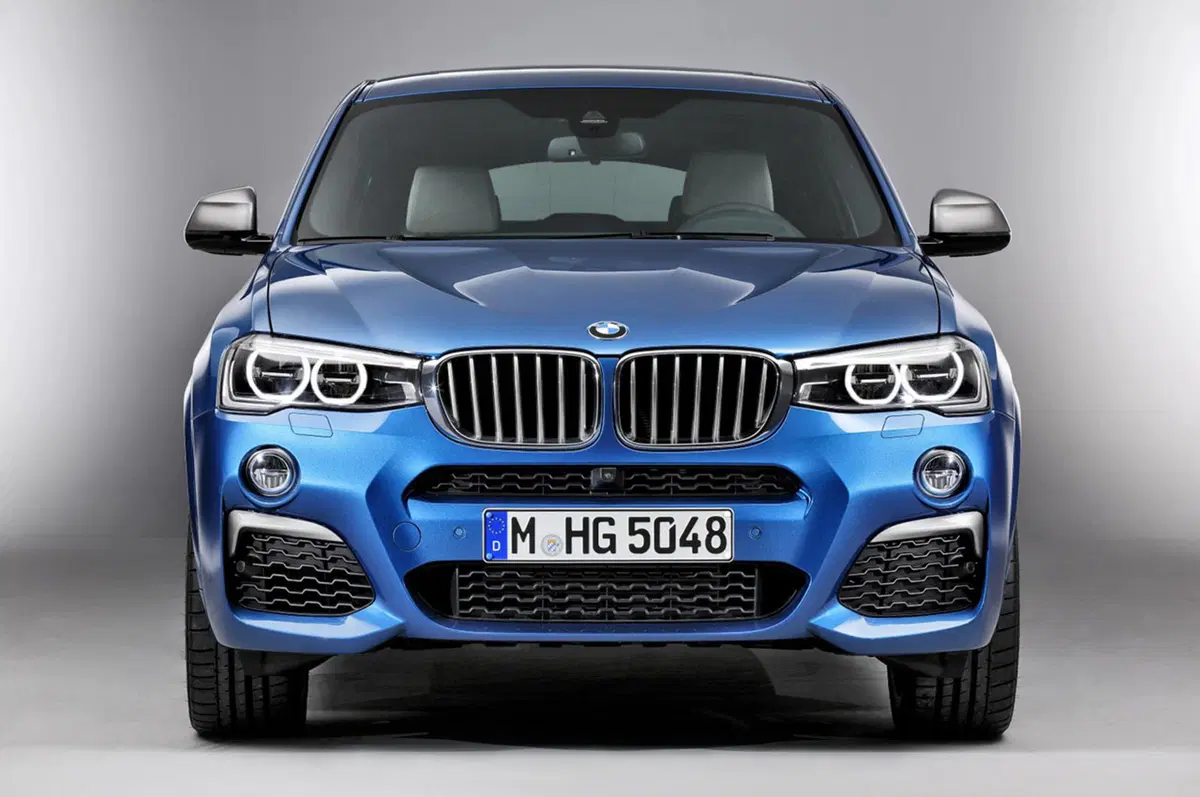 BMW X4 M40i: il SUV bavarese viene estremizzato (16)