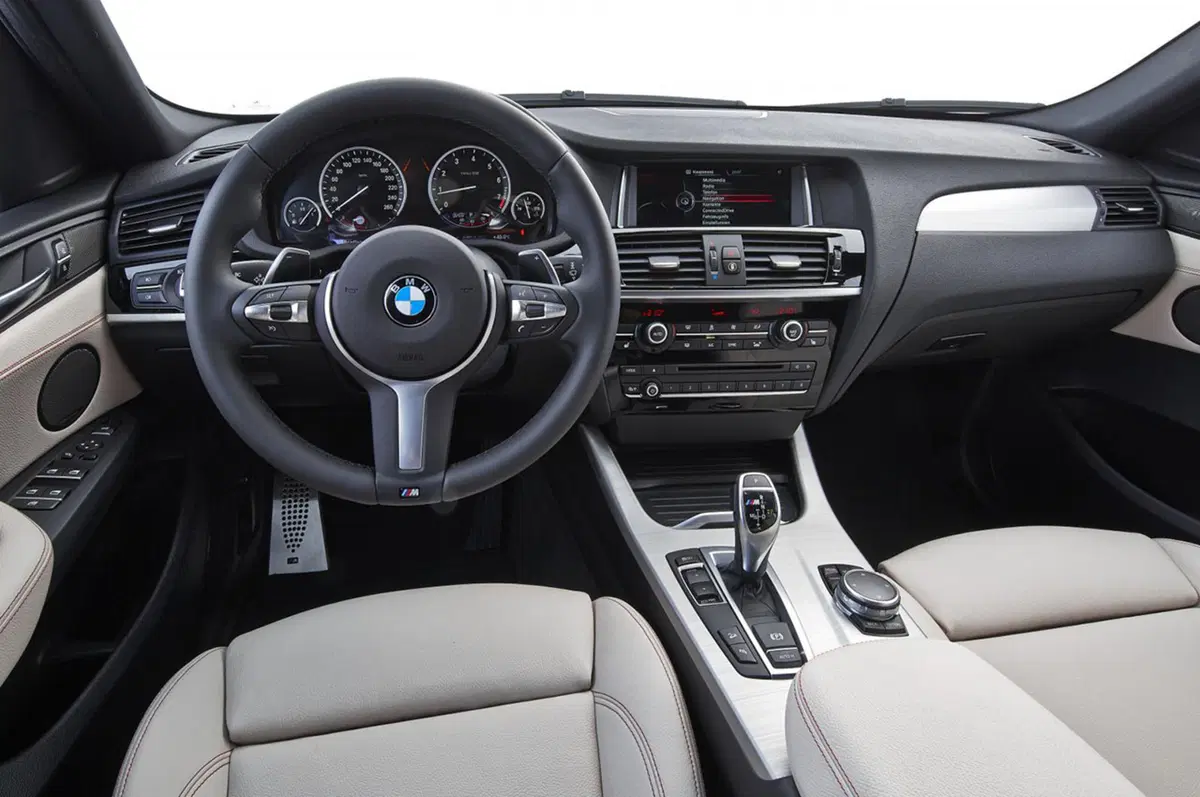 BMW X4 M40i: il SUV bavarese viene estremizzato (23)