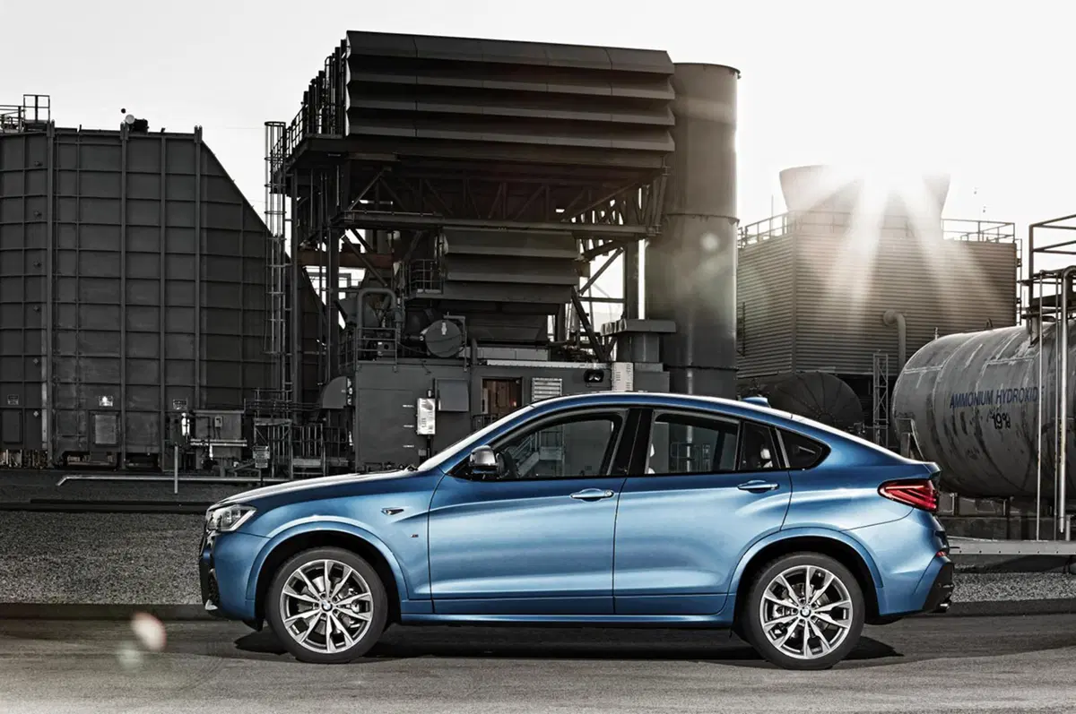 BMW X4 M40i: il SUV bavarese viene estremizzato (27)
