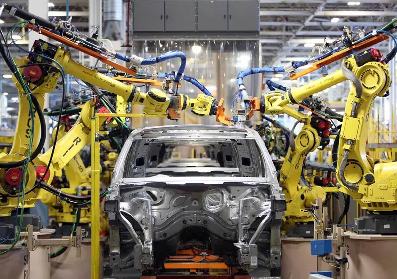 Produzione italiana di autovetture: +69% nel primi nove mesi del 2015