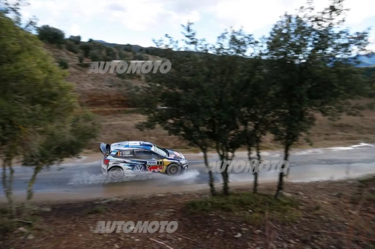 WRC Corsica. Spunta Evans (Ford) alla fine del primo giorno (5)