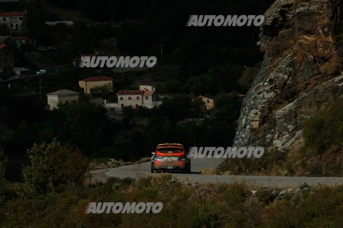 WRC Corsica. Day 2, avanti Latvala (VW Polo R) (7)