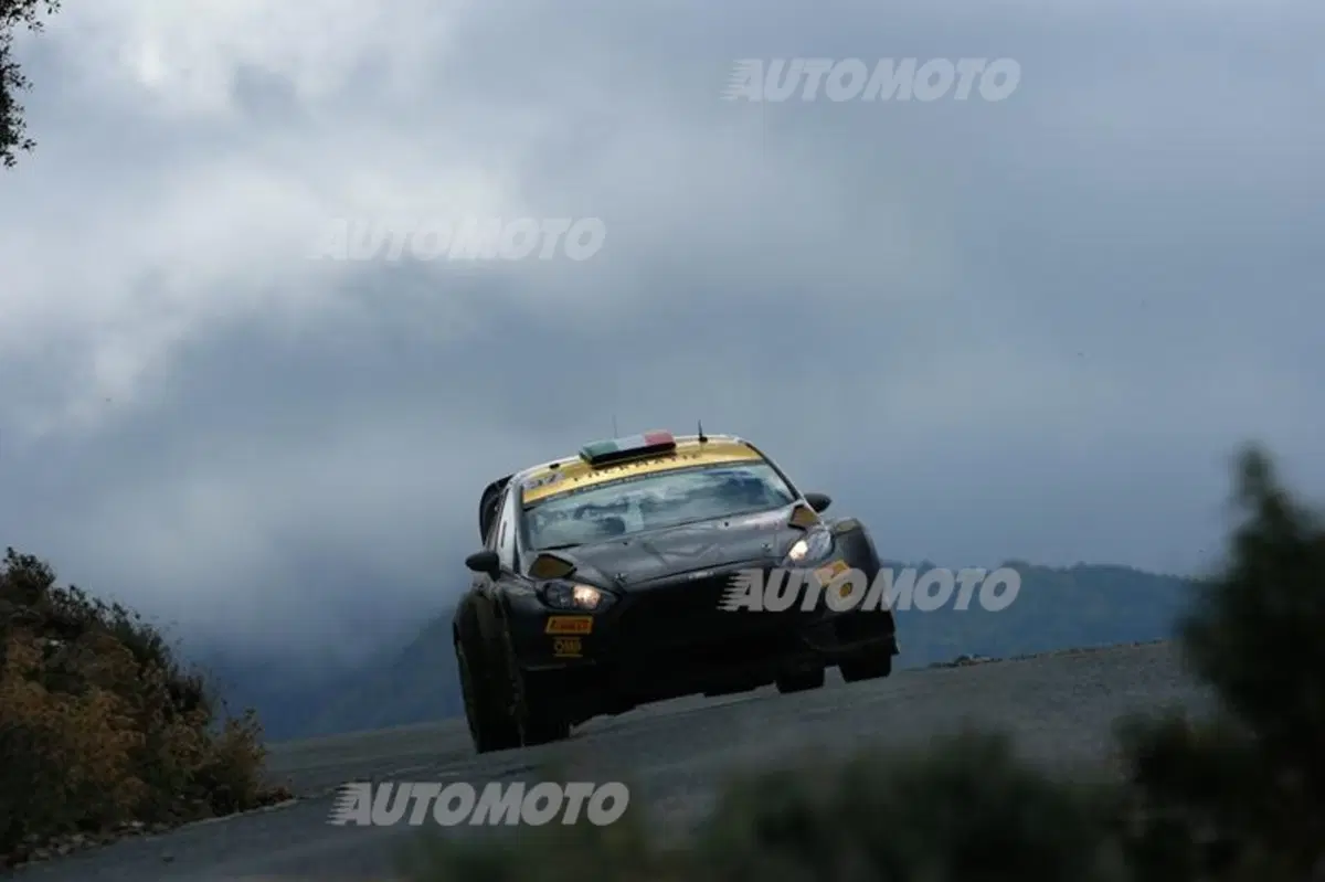 WRC Corsica. Day 2, avanti Latvala (VW Polo R) (9)