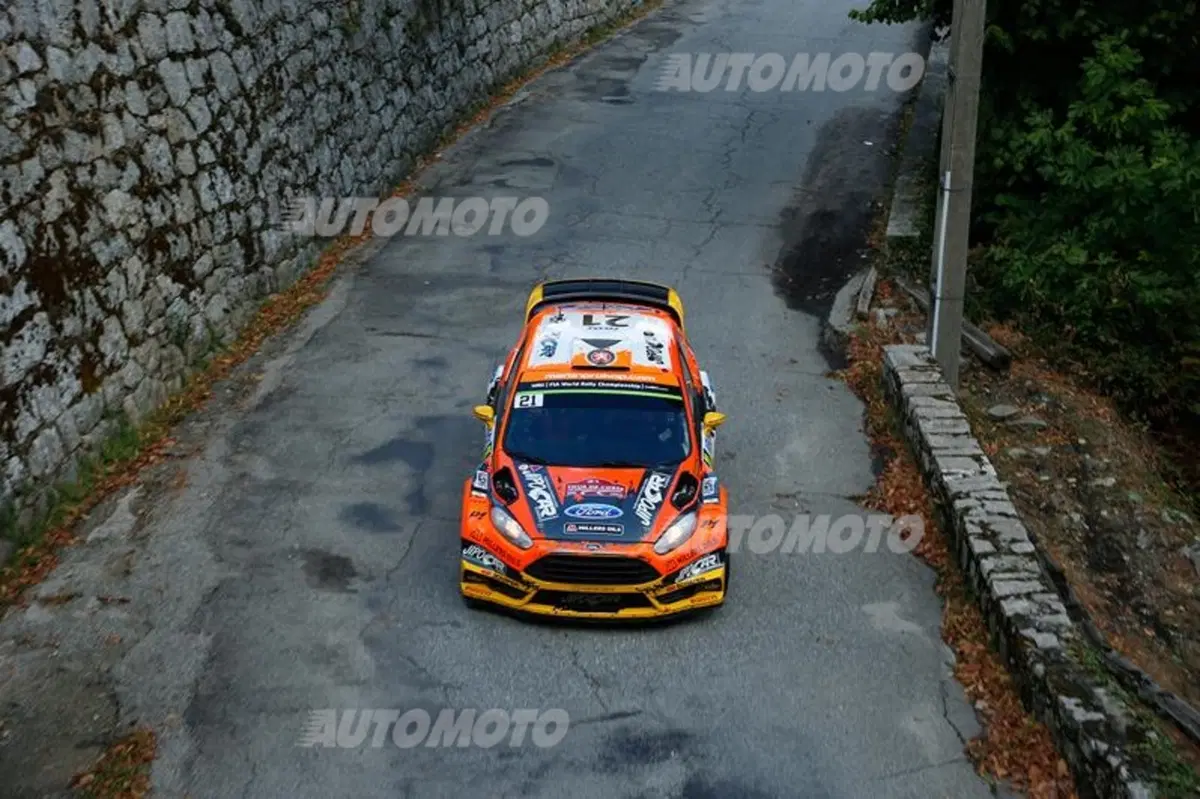 WRC Corsica. Day 2, avanti Latvala (VW Polo R) (22)