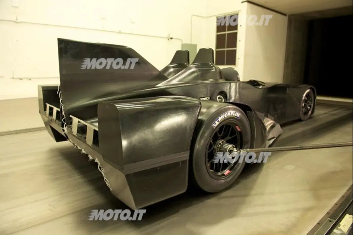 DeltaWing GT, l'“auto freccia” diventa stradale (12)